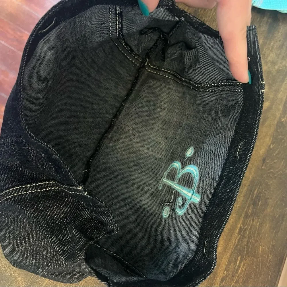 Thirty-one B embrodered Skirt Purse Cover